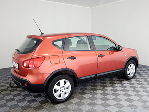 Nissan Qashqai Comfort 2.0 104kW (3 foto / 7)