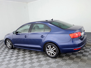 Volkswagen Jetta Comfortline ATM 1.4 118kW (4 foto / 7)