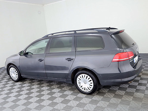 Volkswagen Passat Comfortline ATM 2.0 TDI 103kW (4 foto / 7)
