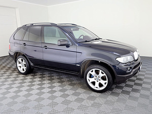 BMW X5 Sportpakett Facelift ATM 3.0 D 160kW (1 foto / 9)