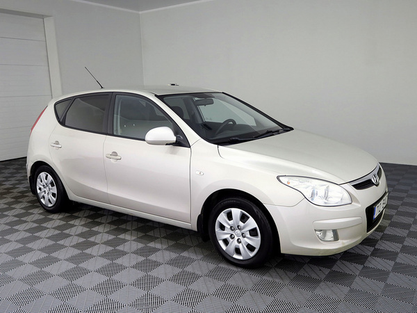 Hyundai i30 Elegance 1.6 90kW
