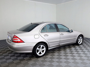 Mercedes-Benz C 200 Avantgarde ATM 1.8 Kompressor 120kW (3 foto / 7)