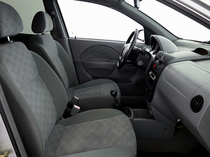 Chevrolet Aveo Comfort 1.4 61kW (6 foto / 7)