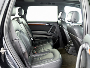 Audi Q7 Highline ATM 3.0 TDI 171kW (7 foto / 9)