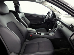 Mercedes-Benz C 220 CLC Coupe ATM 2.1 CDI 110kW (6 foto / 7)