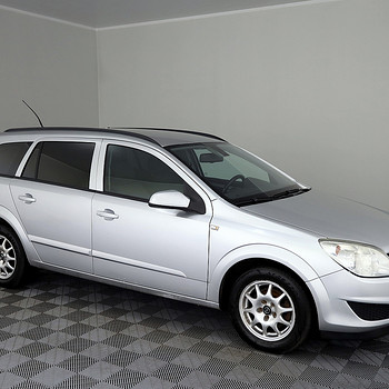 Opel Astra Elegnace Facelift 1.7 CDTi 81kW