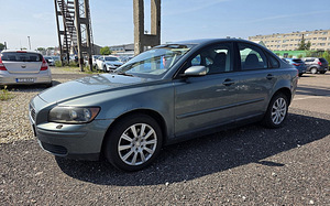 Volvo S40 Comfort ATM 2.4 103kW (2 foto / 6)