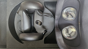 Oculus Quest (3 фото из 3)