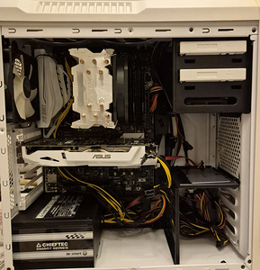 PC i5 6600k + gtx 1060 3GB (2 foto / 8)