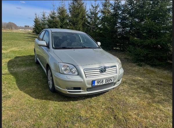 Toyota Avensis 2.0 108kW