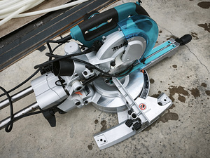 Makita ketassaag (1 foto / 4)