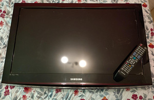 Телевизор Samsung (1 фото из 3)