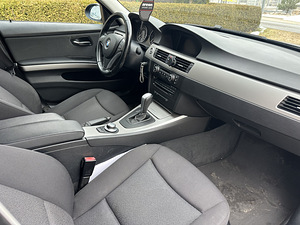 BMW 320D (9 foto no 11)