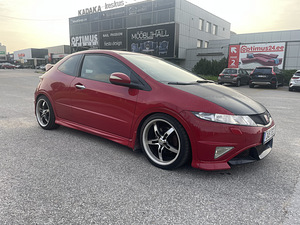 M: Honda civic type-r (8 foto / 11)