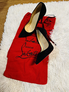 Christian Louboutin kingad (2 foto / 3)