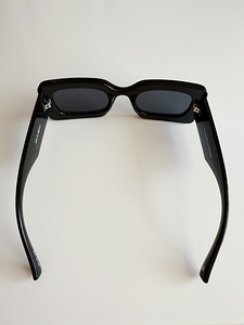 Le Specs päikeseprillid (4 foto / 8)