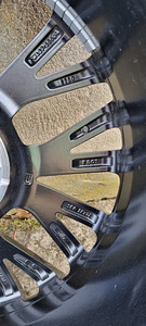 Toyota 18" valuveljed suverehvidega (7 foto / 7)