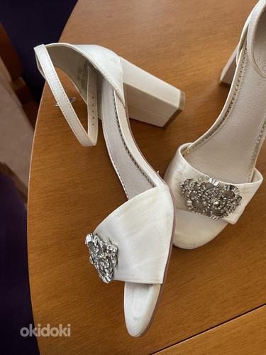 Pruudi kingad firmalt Monsoon bridal, suurus 38, nagu uued! (foto #4)