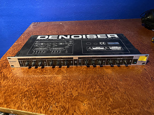 Behringer Denoiser SNR-2000