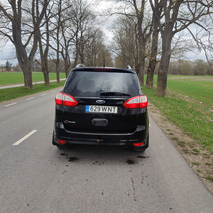 Ford grand c-max 7 istet 2.0 120kw diisel 2011 (2 foto / 12)