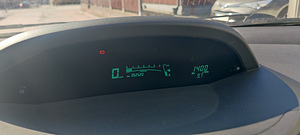 Toyota yaris 1.4-66 kw disel 2008 (6 foto / 10)