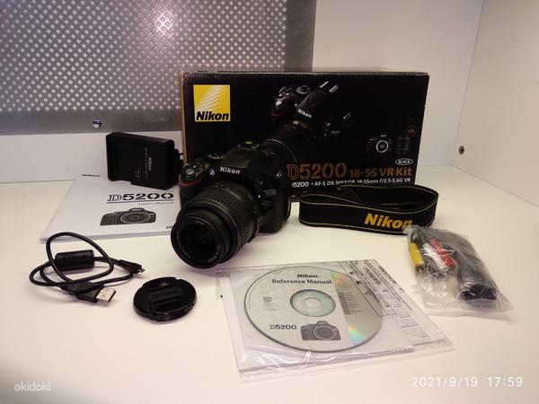 Nikon D5200 + Nikon 18-55 мм 1: 3,5-5,6G VR AF-S DX Nikkor (фото #1)