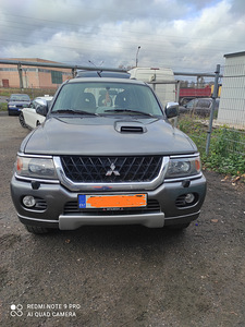 Mitsubishi pajero sport (1 foto / 6)