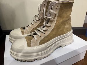 Max Mara naiste saapad, 40 (1 foto / 6)