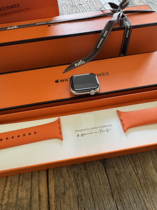 Hermes Apple Watch Series 7 41mm GPS + LTE (5 foto / 10)