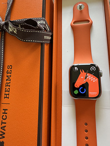 Hermes Apple Watch Series 7 41mm GPS + LTE (8 foto / 10)