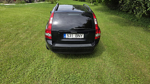 Volvo V50 2.0D 100kW (3 фото из 7)