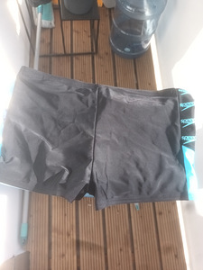 Speedo junior zēnu peldbikses 164cm. Jaunas no sportland (2 foto no 4)