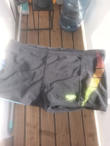 Speedo peldbikses 164cm zēniem (1 foto no 3)