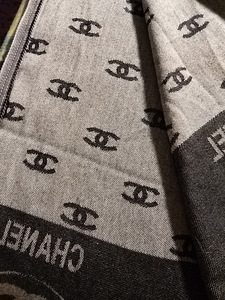 CHANEL HARMAA KAULALIINA (4 valokuva sivusta 4)