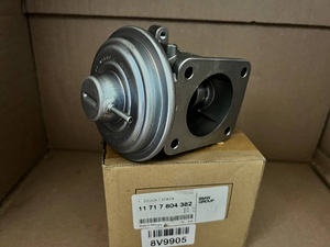 Uus originaal BMW EGR-klapp 11717804382 (2 foto / 3)