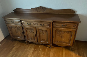 Sideboard, Chippendale (1 valokuva sivusta 6)