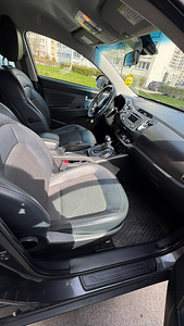 Продам Kia Sportage!! (6 фото из 7)