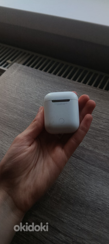 AirPods 2