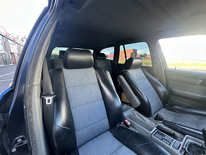 BMW (10 foto / 11)