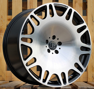 R22x9  5X112  ET  32  66.6  XE629  Black Polished (MB)  For MER  (K4+P1)  (HYBRID FORGED New BRABUS (Front+Rear)) (1 foto / 1)