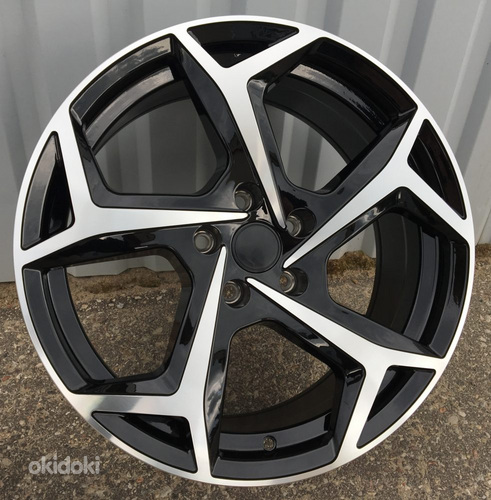 R17x7.5  5X100  ET  45  57.1  XE182  Black Polished (MB)  For VW  (R)