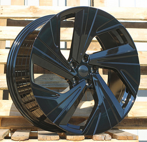 R21x8.5  5X112  ET  40  57.1  I5648  Black (BL)  For VW  (Z5)  (ID.4/ID.5 (Front)) (1 foto / 1)