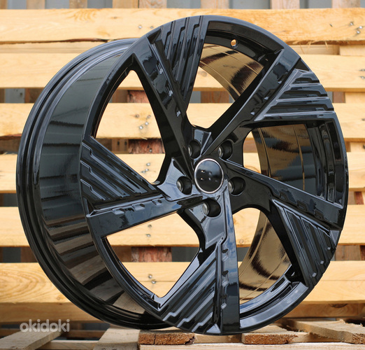 R22x9.5  5X112  ET  36  66.5  I5639  Black (BL)  For AUD  (Z5)  (Q8 E-tron)