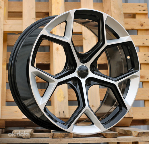 R22x10  5X112  ET  19  66.5  I5598  (FBX112)  Silver Shining+Black (SSBL)  For AUD  (A+Z5)  (HYBRID FORGED)