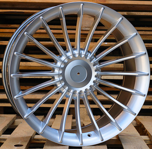 R20x8.5  10X112/120  ET  14  72.6  BK273  (BY1023/W724)  Hyper Silver (HS)  For BMW  (K3)  (ALPINA Style Rear+Front) (1 foto / 1)