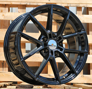 R17x7.5  5X112  ET  40  66.6  B5601  (D1740)  Black (BL)  For BMW  (Z3) (1 foto / 1)