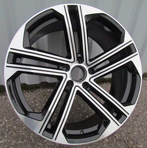 R20x9  5X112  ET  33  66.5  B1504  Black Polished (MB)  For AUD  (K3) (1 foto / 1)