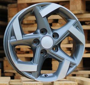 R15x6  5X114.3  ET  39  67.1  B0121  Grey Polished (MG)  For HYUND  (D2)  ((AKC 60 Eur)) (1 foto / 1)