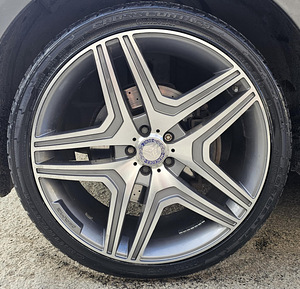 R22 veljed 5x112 MB AMG ML GL GLE R kaustatud (1 foto / 1)