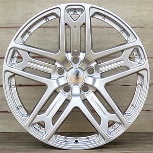 R20 205314 HS Hyper silver 20x9 5x120 (1 foto / 1)